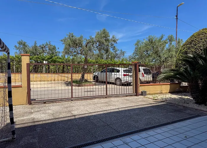 Dall'alba Al Tramonto Tollo